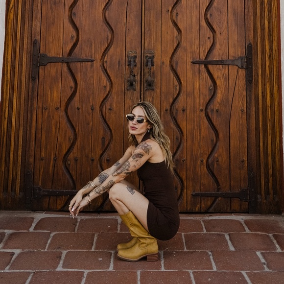 FRYE AND CO. Mustard-Tan Mid-Calf Leather Heeled Boots - Picture 2 of 6